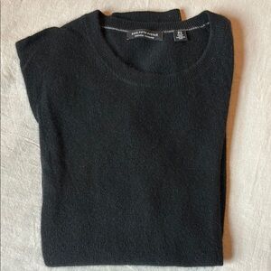 100% Saks Fifth Avenue cashmere black sweater 
Size XL, men or unisex
Very soft
